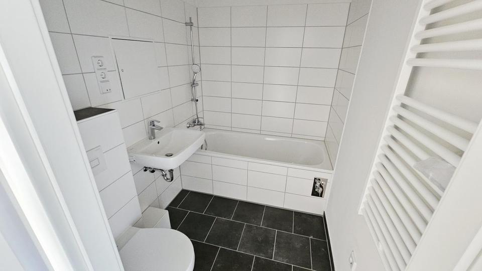 ! Frisch saniert - Ihre Schlüssel zum Glück warten ab Februar 2026 auf Sie! 4 zimmer