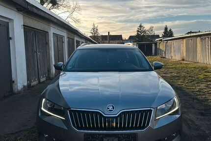 Skoda Superb 170.000 km 11.800 &euro; Magdeburg 39112