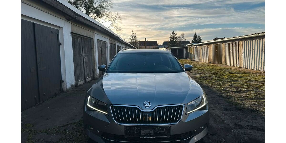 Skoda Superb 170.000 km 11.800 &euro; Magdeburg 39112