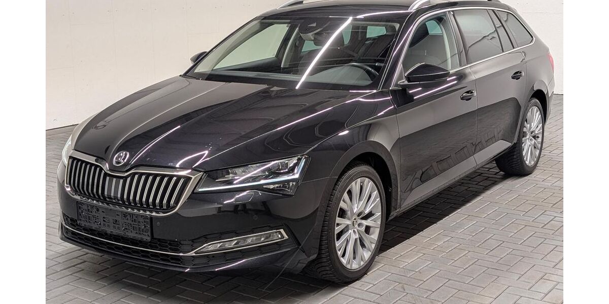 Skoda Superb 43.000 km 31.480 &euro; Langenweddingen 39171