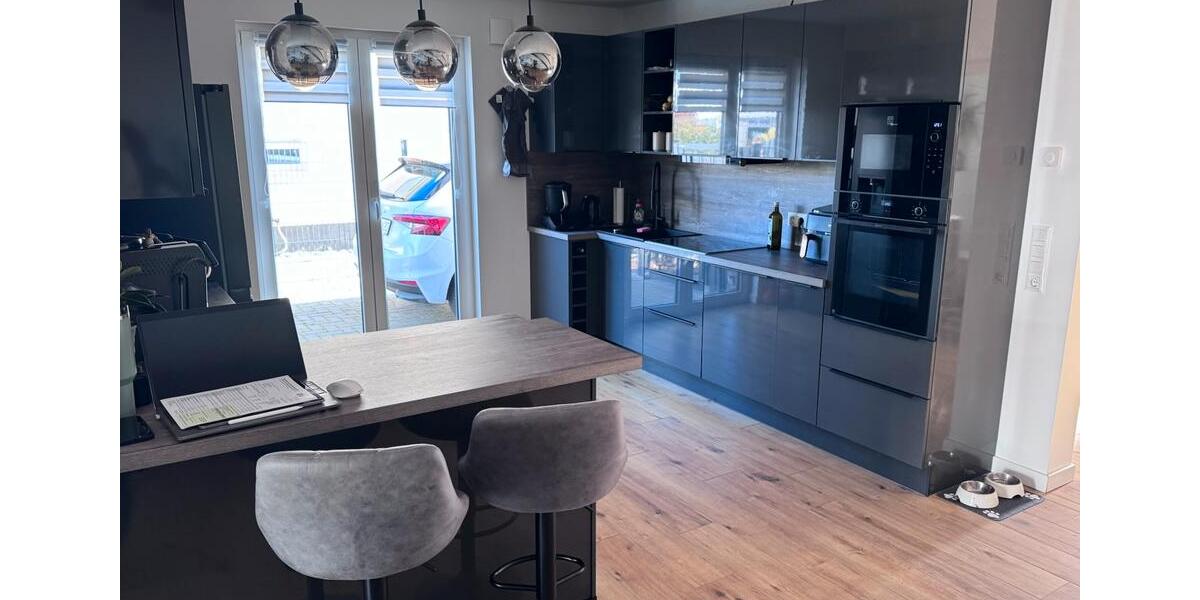 *Moderne Doppelhaushälfte* 4 zimmer