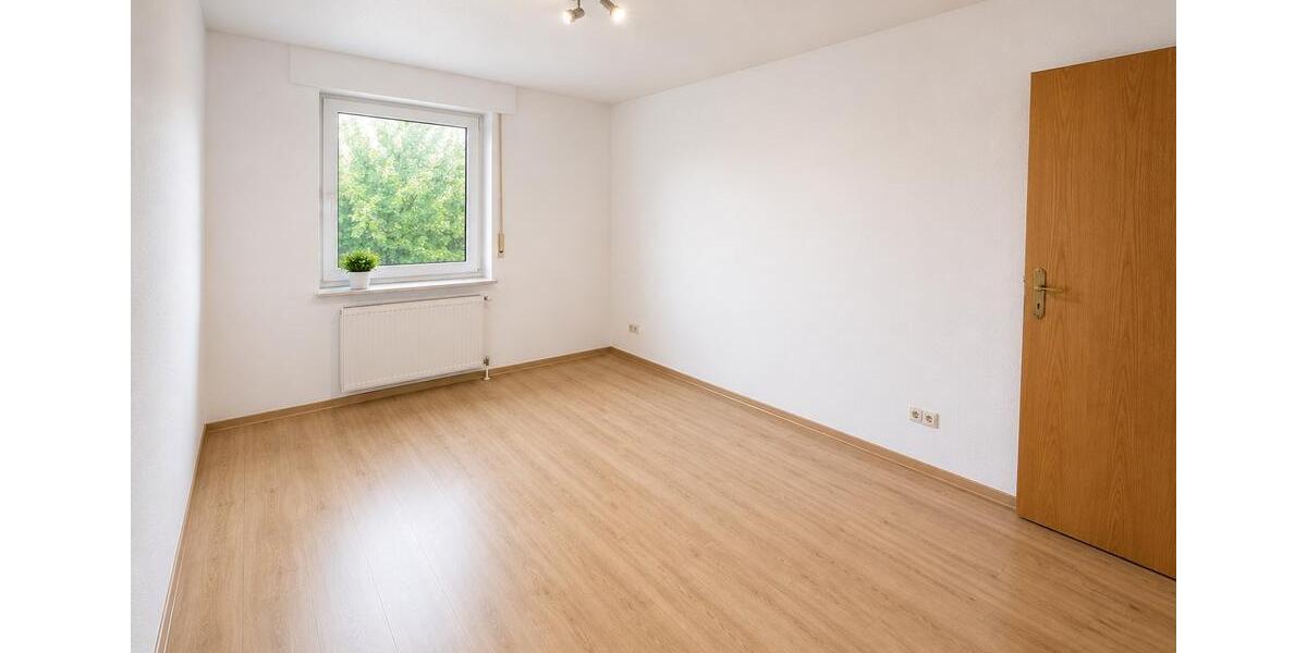 Erdgeschoßwohnung Hohe Börde - 2.5 Zimmer, 62 m&sup2;, 450&euro; | Angebot:26700203