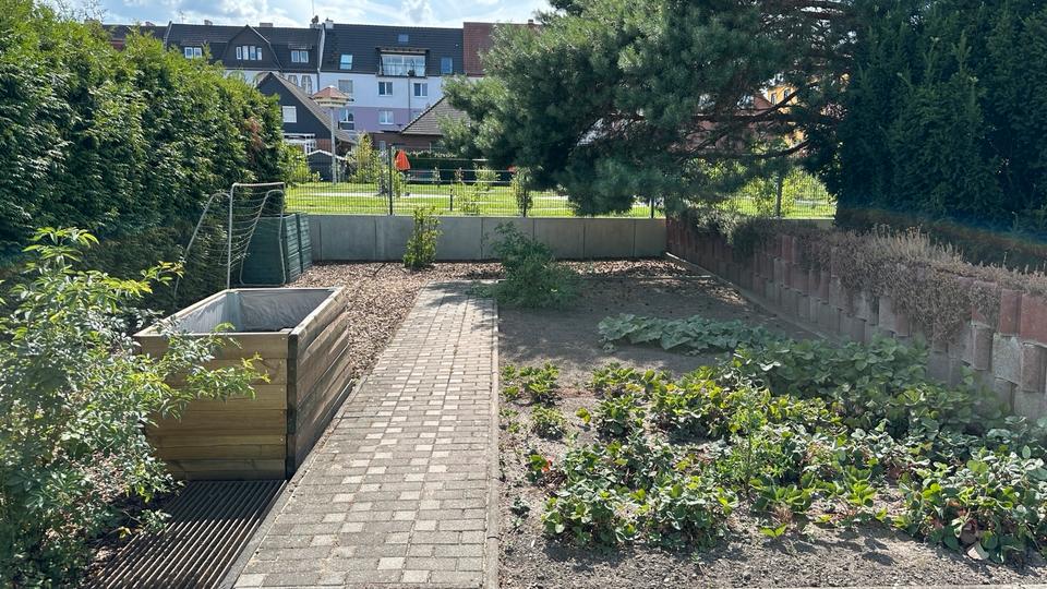 Mehrfamilienhaus, Wohnhaus Magdeburg Beyendorf-Sohlen - 300.000&euro; | Angebot:24283476