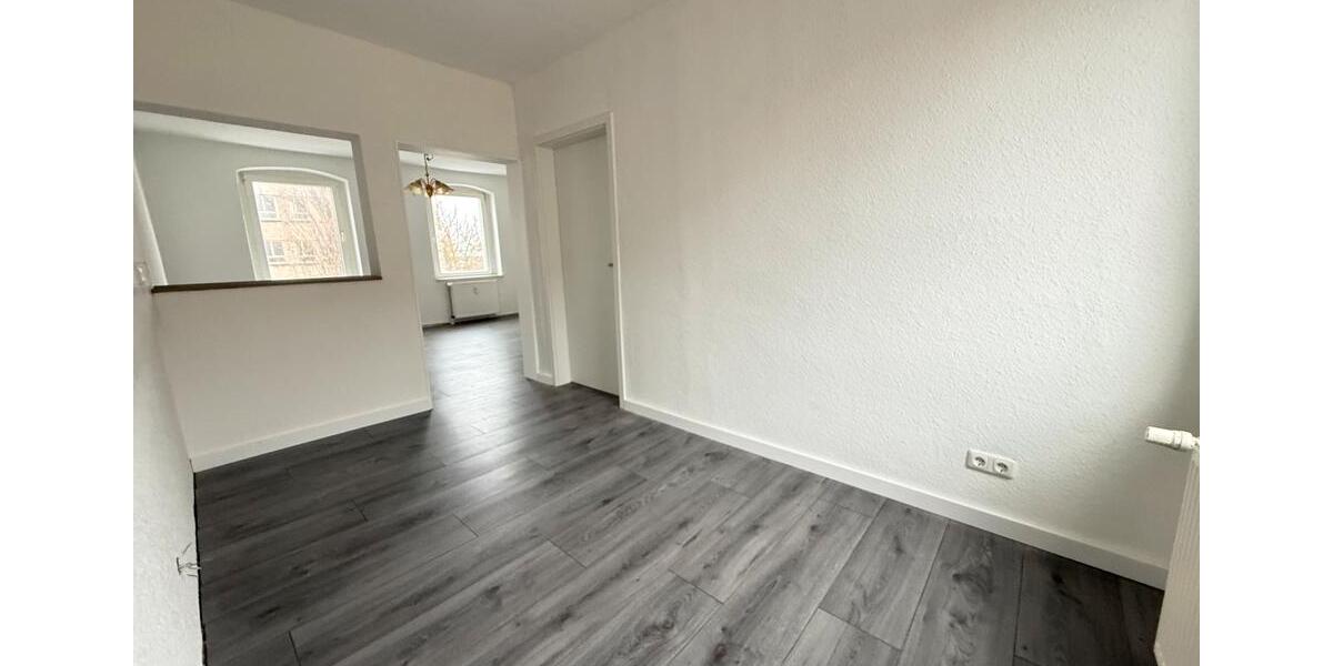 Etagenwohnung Magdeburg Hopfengarten - 2 Zimmer, 52 m&sup2;, 349&euro; | Angebot:25937257