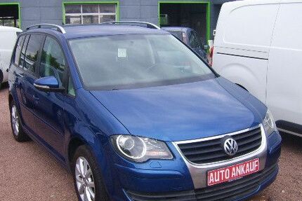 VW Touran 202.000 km 4.999 € Schönebeck 39218
