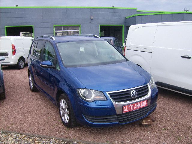 VW Touran 202.000 km 4.999 € Schönebeck 39218