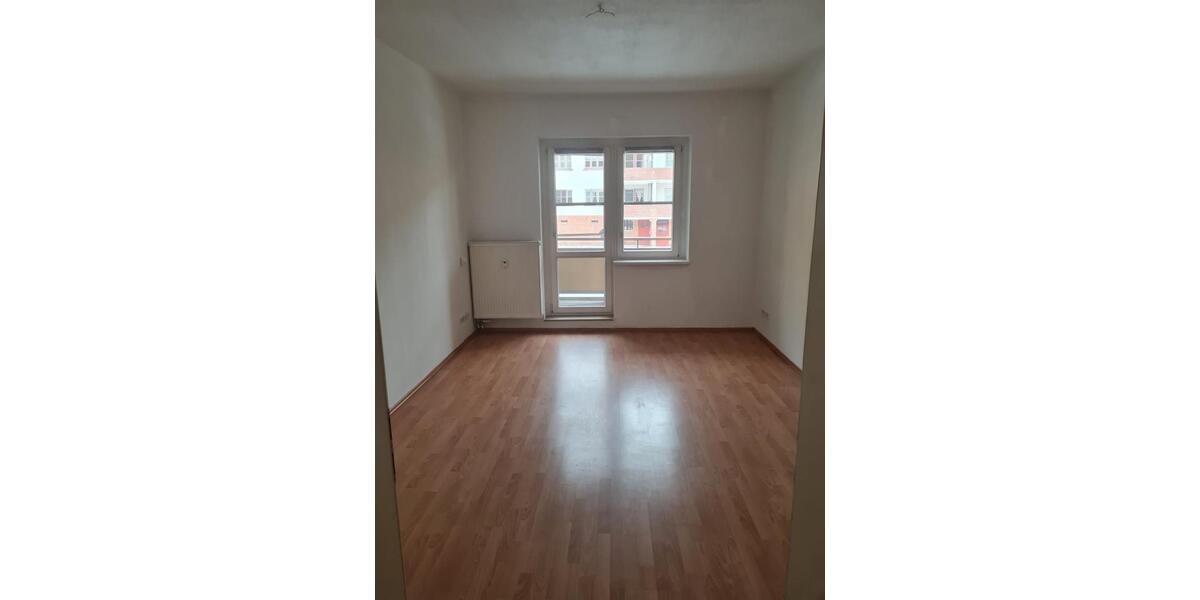 Etagenwohnung Magdeburg Neue Neustadt - 2 Zimmer, 47 m&sup2;, 330&euro; | Angebot:25342040