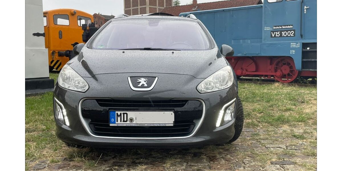 Peugeot 308 70.050 km 5.890 &euro; Magdeburg 39106