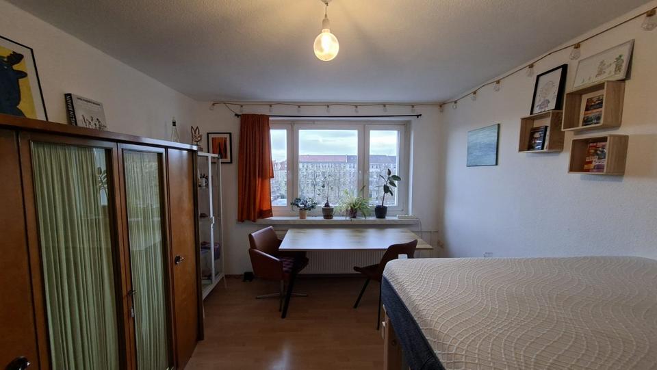 Etagenwohnung Magdeburg Nordwest - 1 Zimmer, 29 m&sup2;, 250&euro; | Angebot:25755355