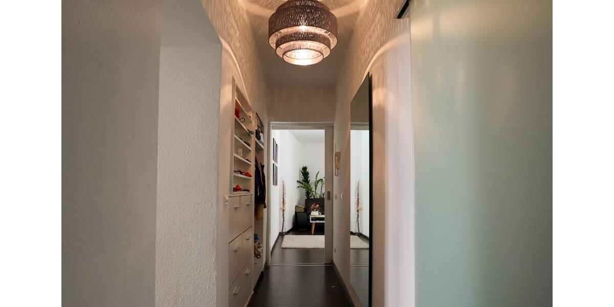 Hochparterre Magdeburg Nordwest - 3 Zimmer, 92 m&sup2;, 1.073&euro; | Angebot:23457932