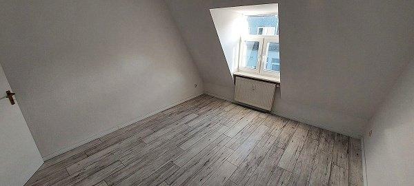 Dachgeschoßwohnung Magdeburg Beyendorf-Sohlen - 2 Zimmer, 50 m&sup2;, 290&euro; | Angebot:24479515