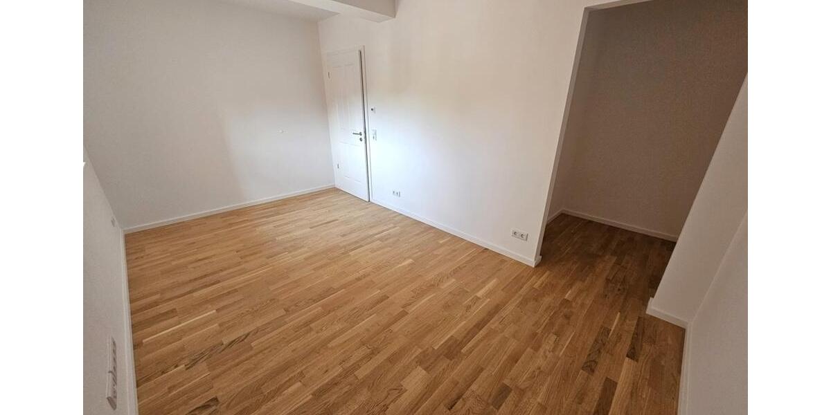 Etagenwohnung Magdeburg Neue Neustadt - 2 Zimmer, 75 m&sup2;, 716&euro; | Angebot:26662544
