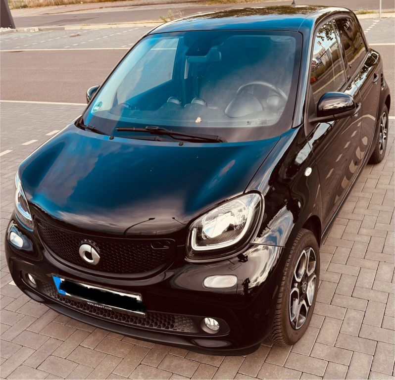 Smart ForFour 76.354 km 8.000 € Hohenwarsleben 39326