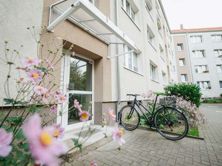 Wohnung zum Mieten in Magdeburg 340 € 56.59 m²
