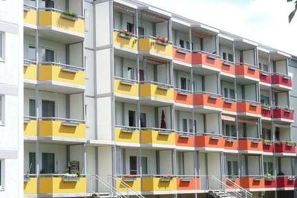 Wohnung Magdeburg Neu Olvenstedt - 1 Zimmer, 37 m&sup2;, 270&euro; | Angebot:27108498