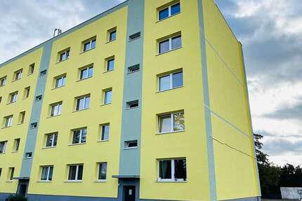 Wohnung zum Mieten in Magdeburg 370 € 54 m² 2 zimmer