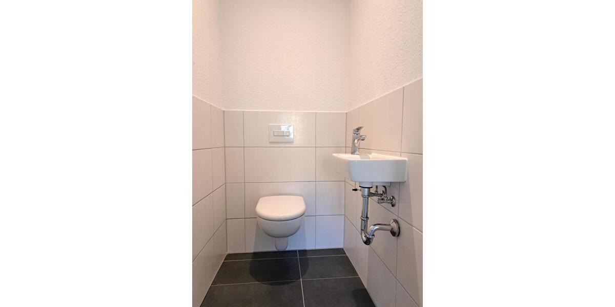 Etagenwohnung Magdeburg Diesdorf - 4 Zimmer, 127 m&sup2;, 1.331&euro; | Angebot:23330008