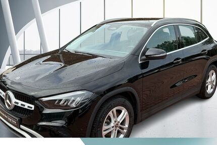 Mercedes-Benz GLA 200 9.272 km 36.890 &euro; Magdeburg 39130