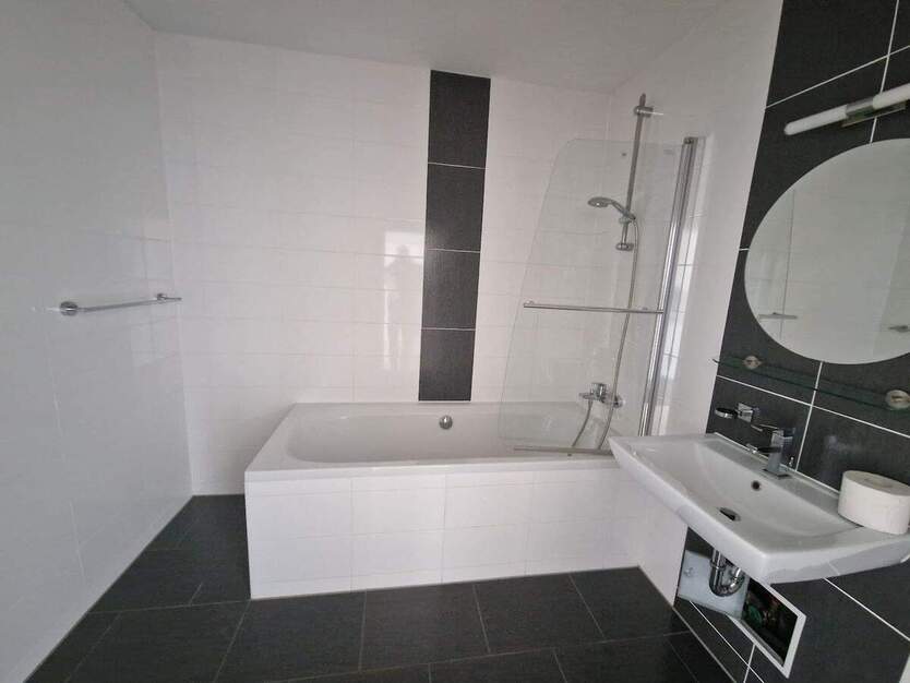 Wohnen wo was los ist - mitten im Domviertel! 3 zimmer