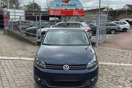 VW Touran 178.927 km 8.900 &euro; Magdeburg 39124