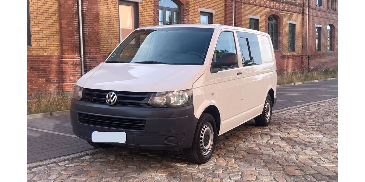 VW T5 Transporter 299.800 km 11.950 &euro; Magdeburg 39130
