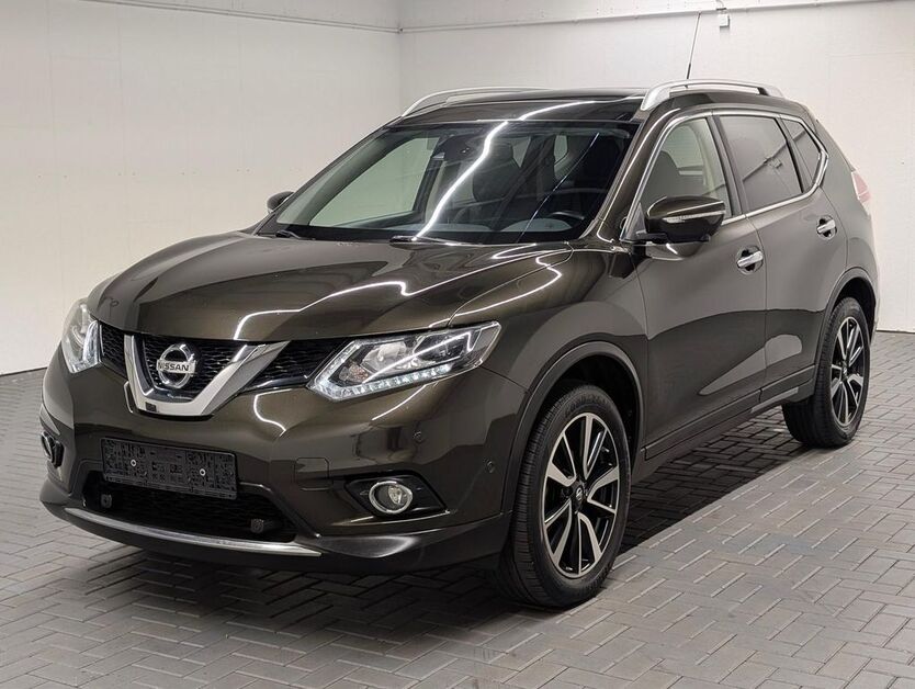 Nissan X-Trail 56.800 km 16.980 € Langenweddingen 39171