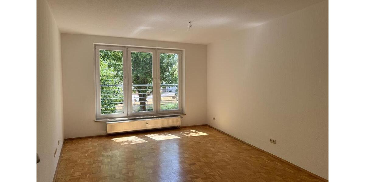 Etagenwohnung Magdeburg Alt Olvenstedt - 3 Zimmer, 67 m&sup2;, 499&euro; | Angebot:23846293