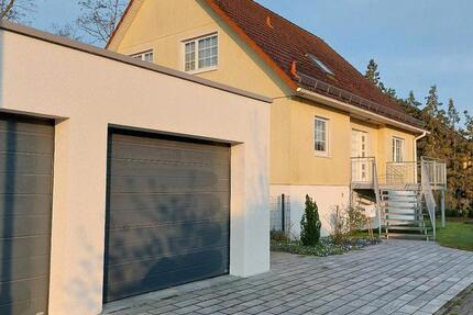 Haus Biederitz - 9 Zimmer, 240 m&sup2;, 425.000&euro; | Angebot:24530257