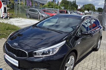 Kia ceed / Ceed 136.000 km 7.989 &euro; Haldensleben 39340