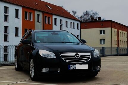Opel Insignia 230.000 km 2.900 &euro; Magdeburg 39114