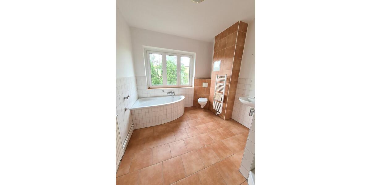 Etagenwohnung Magdeburg Brückfeld - 3 Zimmer, 72 m&sup2;, 479&euro; | Angebot:25919972