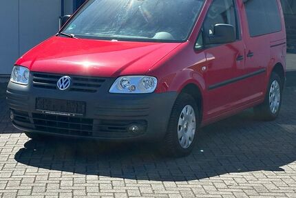 VW Caddy 176.000 km 9.450 &euro; Irxleben bei Magdeburg 39167