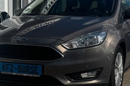 Ford Focus 121.400 km 8.900 € Burg 39288