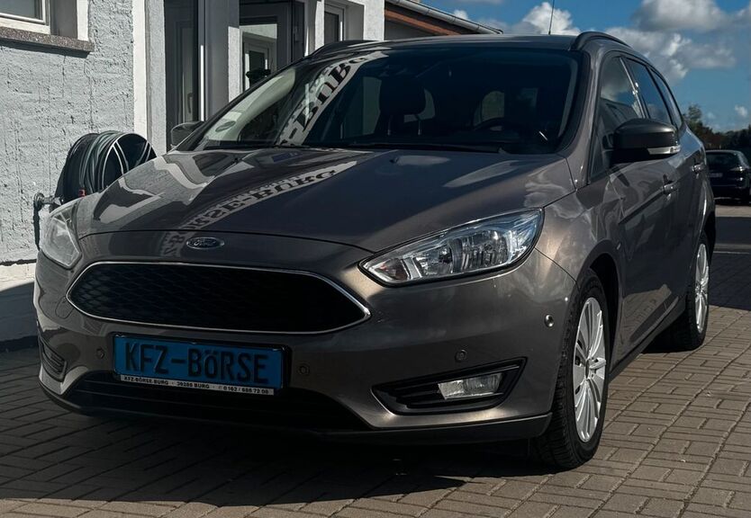 Ford Focus 121.400 km 8.900 € Burg 39288