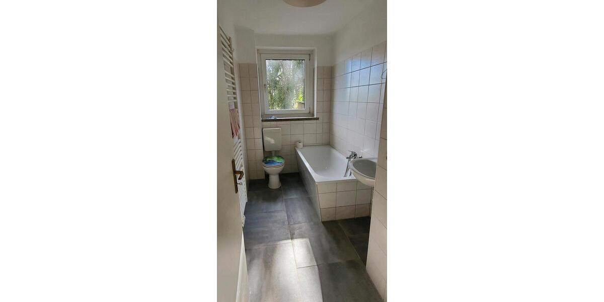 Etagenwohnung Hohe Börde - 3 Zimmer, 59 m&sup2;, 495&euro; | Angebot:25988886