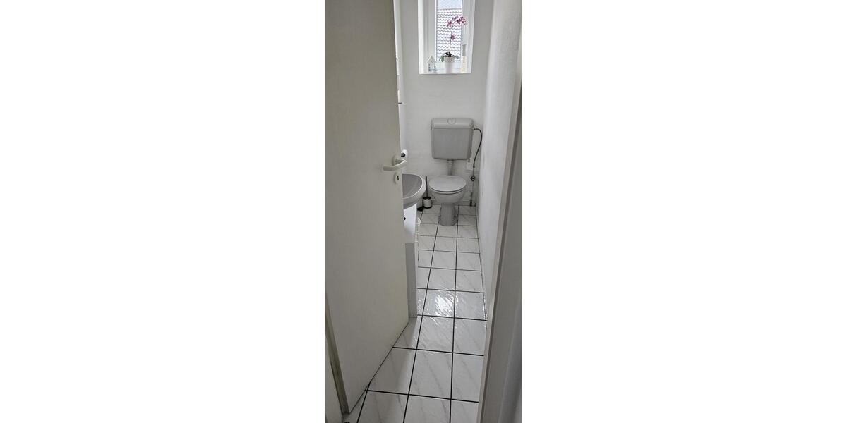Etagenwohnung Wolmirstedt - 5 Zimmer, 110 m&sup2;, 750&euro; | Angebot:26066354