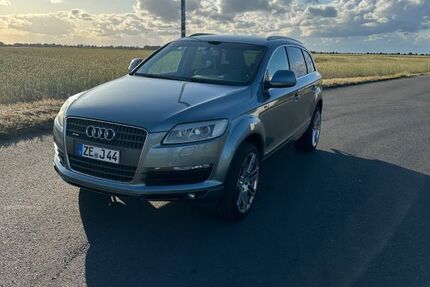 Audi Q7 270.000 km 8.000 € zerbst 39261