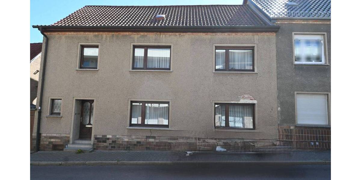 Mehrfamilienhaus, Wohnhaus Burg - 6 Zimmer, 160 m&sup2;, 250.000&euro; | Angebot:26556807