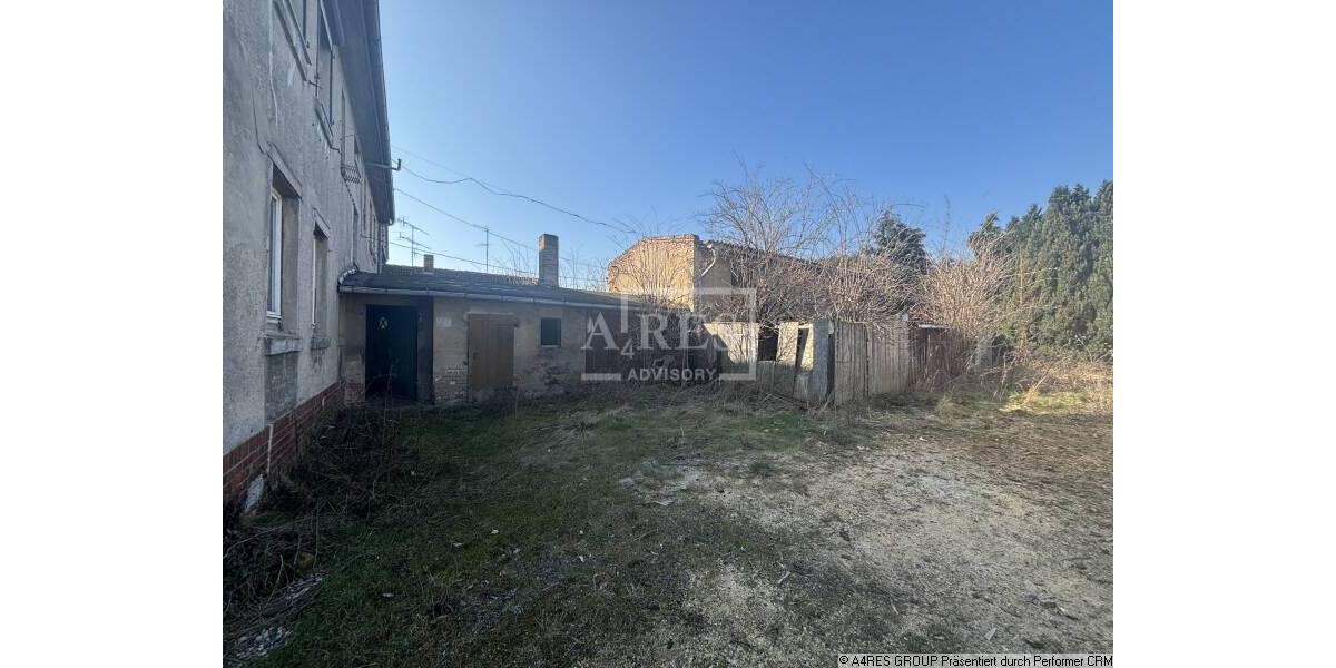 Mehrfamilienhaus, Wohnhaus Hakeborn Hakeborn - 1 Zimmer, 300 m&sup2;, 20.000&euro; | Angebot:25997801