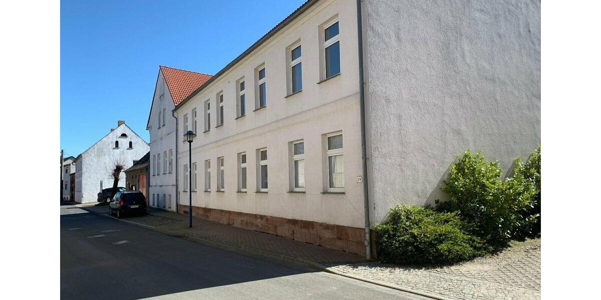 Dachgeschoßwohnung Wolmirstedt - 5 Zimmer, 143 m&sup2;, 112.000&euro; | Angebot:25157882
