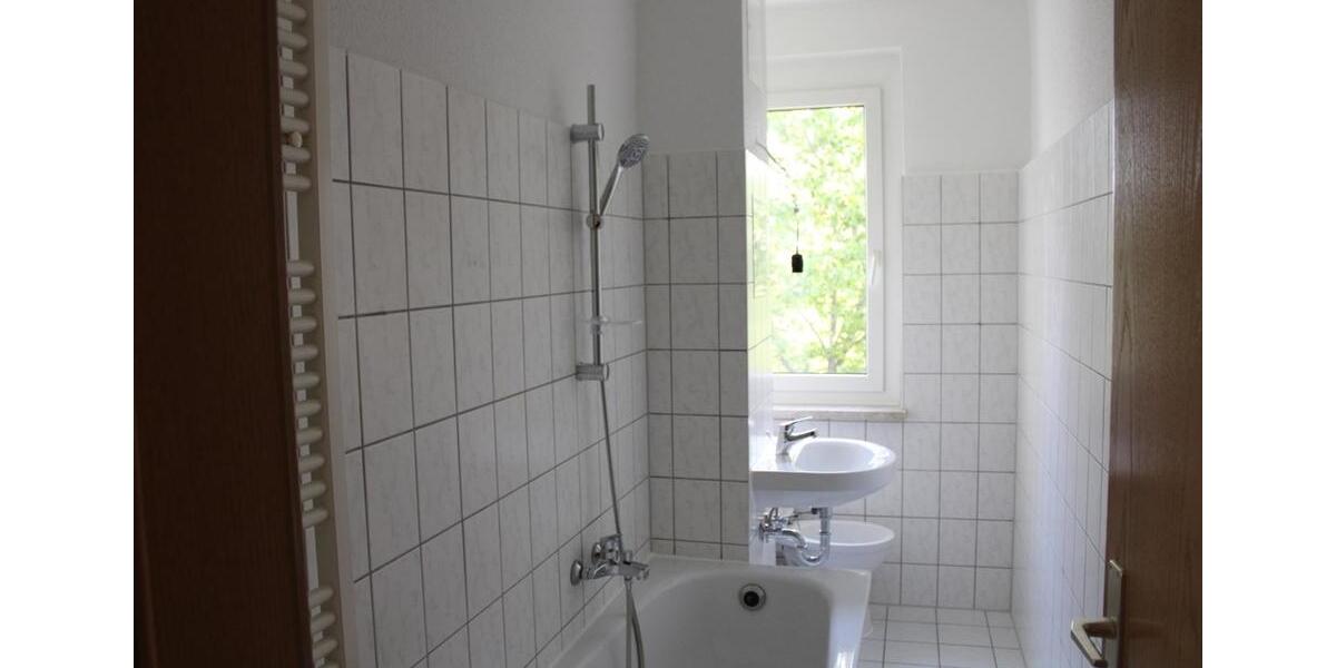 Etagenwohnung Schönebeck (Elbe) - 2 Zimmer, 49 m&sup2;, 285&euro; | Angebot:26533753