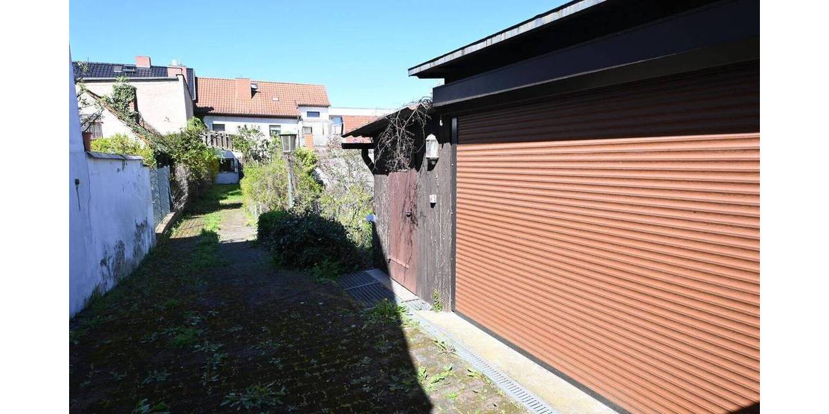 Mehrfamilienhaus, Wohnhaus Burg - 6 Zimmer, 160 m&sup2;, 250.000&euro; | Angebot:26556807