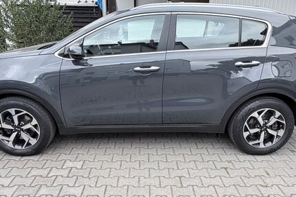 Kia Sportage 82.200 km 16.100 &euro; Magdeburg 39110