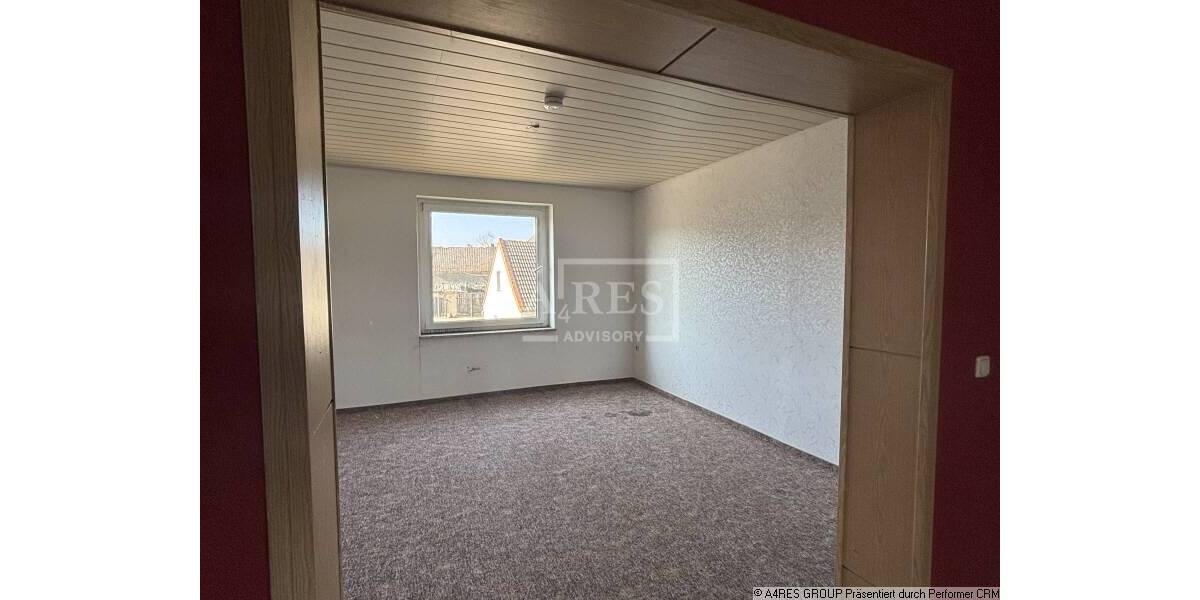 Mehrfamilienhaus, Wohnhaus Hakeborn Hakeborn - 1 Zimmer, 249 m&sup2;, 20.000&euro; | Angebot:25971029