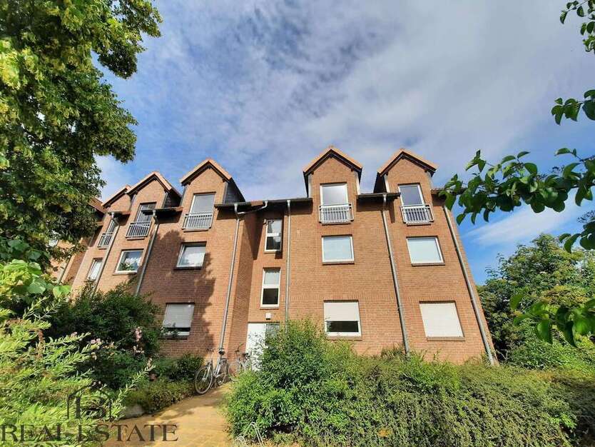 Wohnung zum Mieten in Staßfurt 450 € 80.28 m²