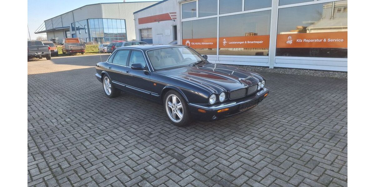 Jaguar XJR 220.006 km 8.500 &euro; Klein Wanzleben 39164