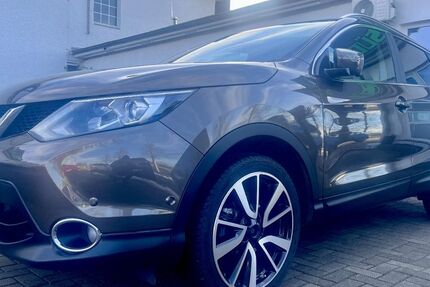 Nissan Qashqai 105.000 km 9.350 &euro; Magdeburg 39120