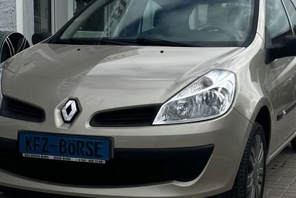 Renault Clio 44.500 km 4.600 &euro; Burg 39288