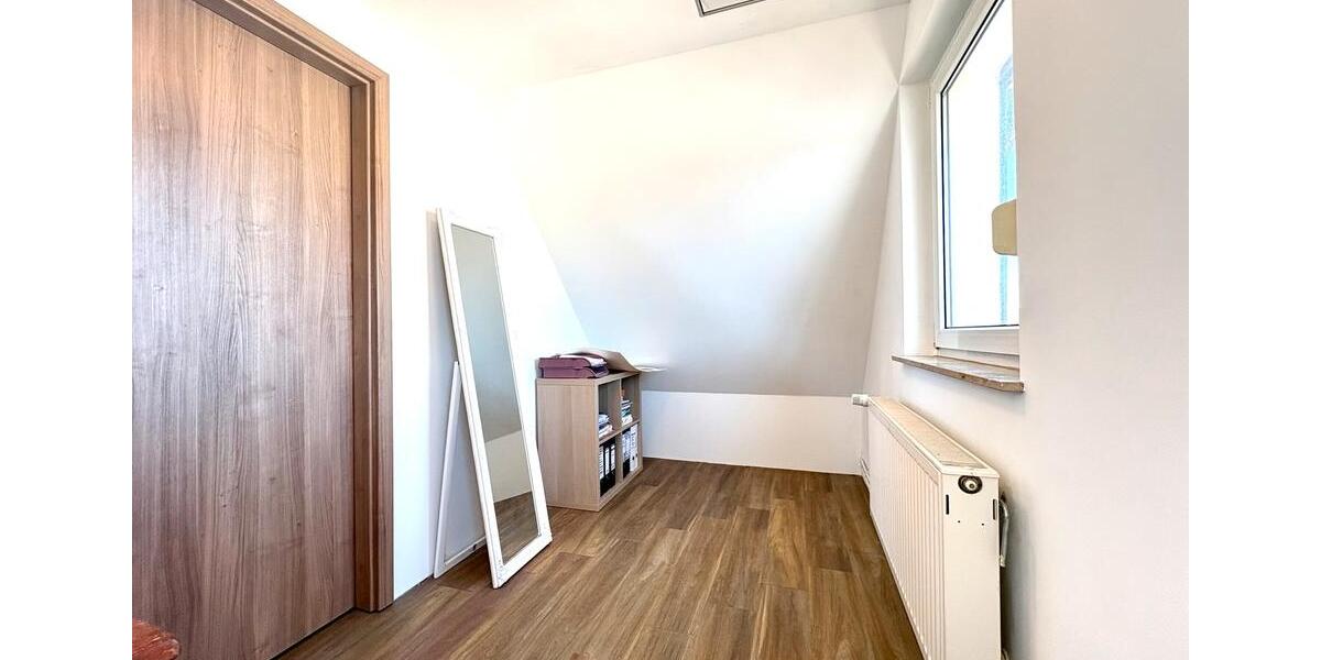Doppelhaushälfte Burg - 4 Zimmer, 130 m&sup2;, 274.000&euro; | Angebot:26631608