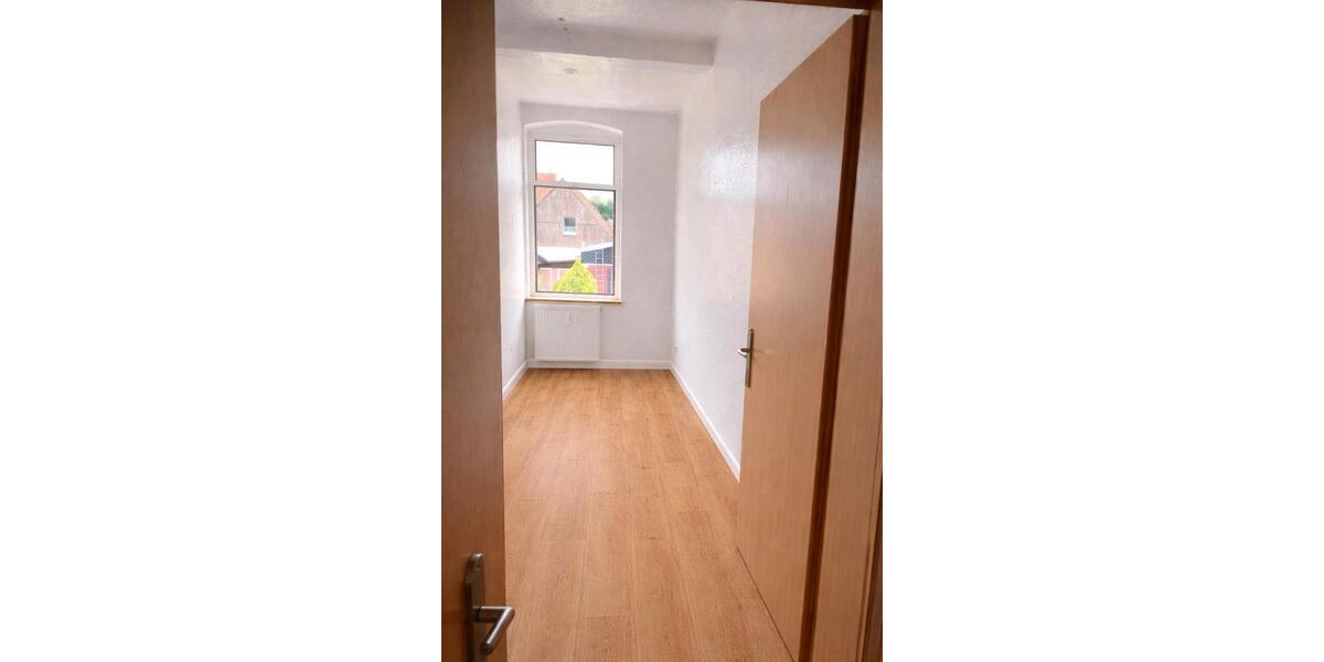 Dachgeschoßwohnung Egeln - 3 Zimmer, 60 m&sup2;, 425&euro; | Angebot:25178554